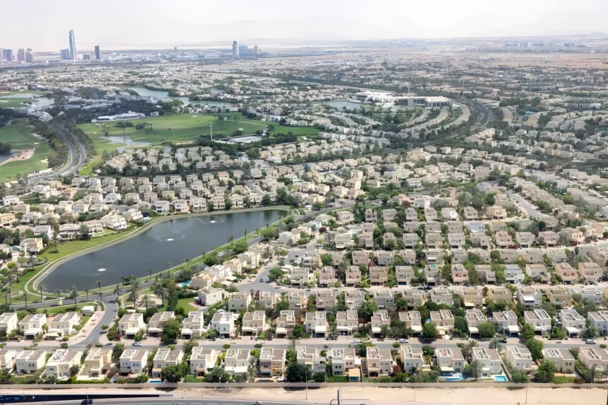 Emirates Hills Investment Guide – ROI, Rental Yields & Capital Growth
